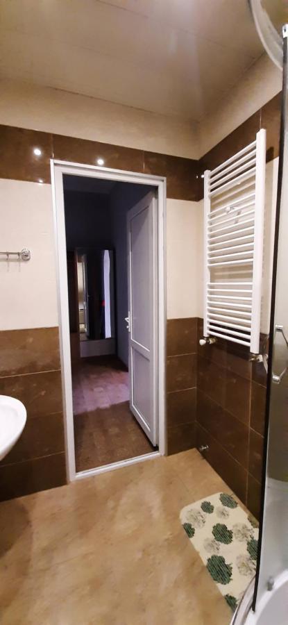 Apartment On Aleksandr Pushkin Street Tbilisi Exterior foto